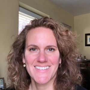 Meet your Posher, Aileen